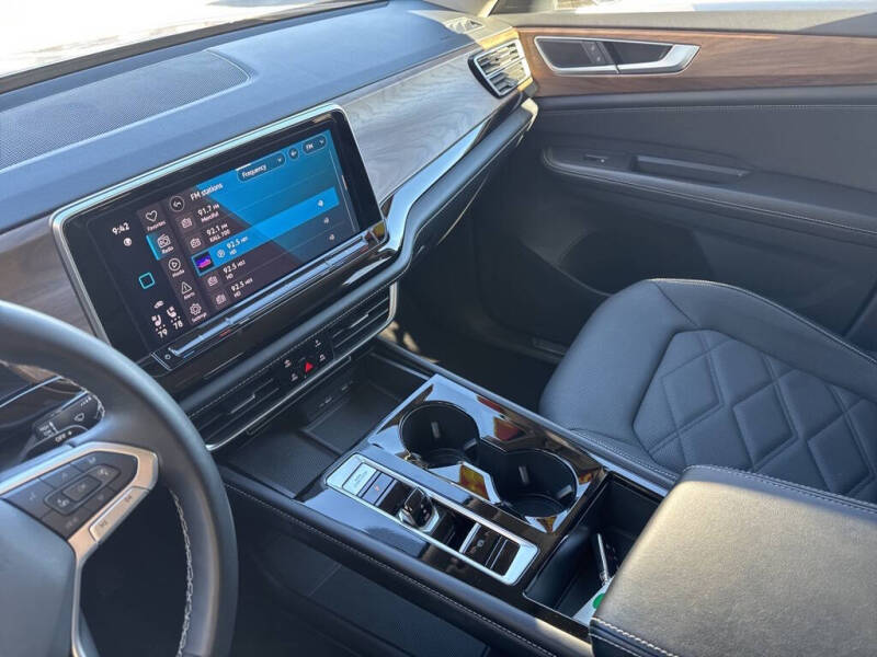 2024 Volkswagen Atlas SE 4Motion