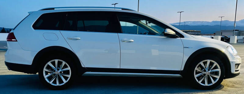 2017 Volkswagen Golf Alltrack TSI SE 4Motion