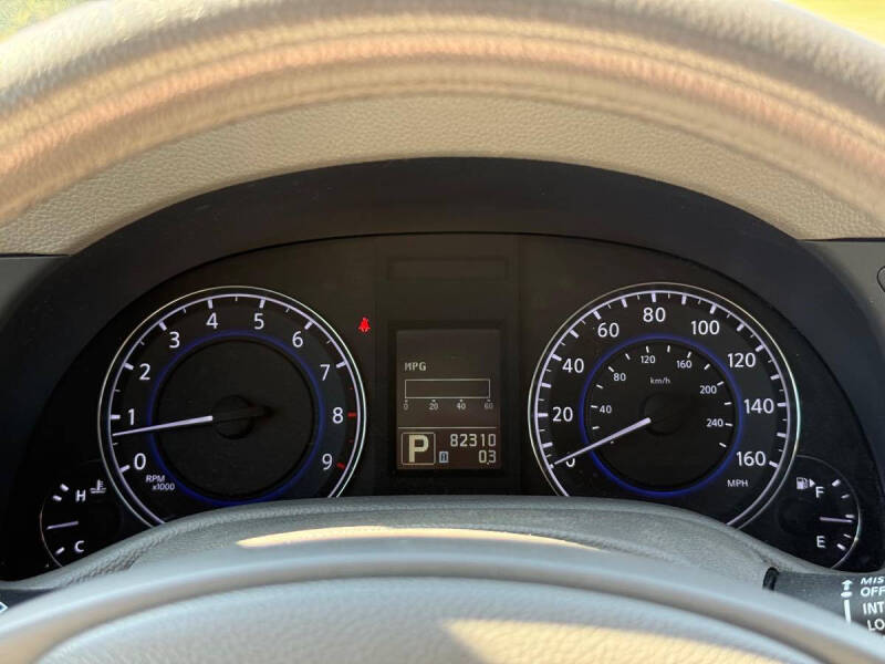 2011 Infiniti G25 Sedan Journey