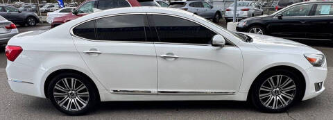 2014 Kia Cadenza Premium