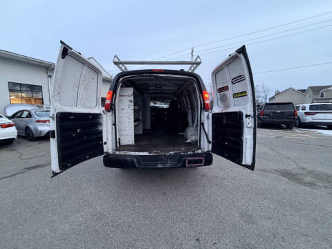 2020 Chevrolet Express 2500