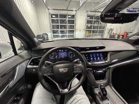 2024 Cadillac XT6 Sport