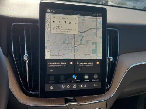 2026 Volvo XC60 T8 Plus