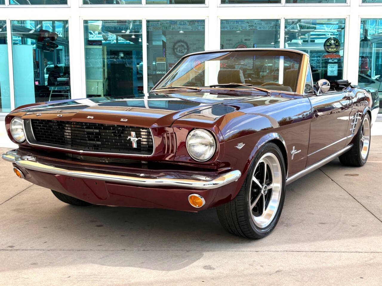 1966 Ford Mustang 1