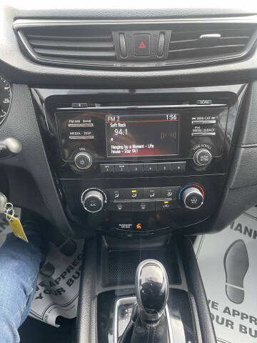 2017 Nissan Rogue SL