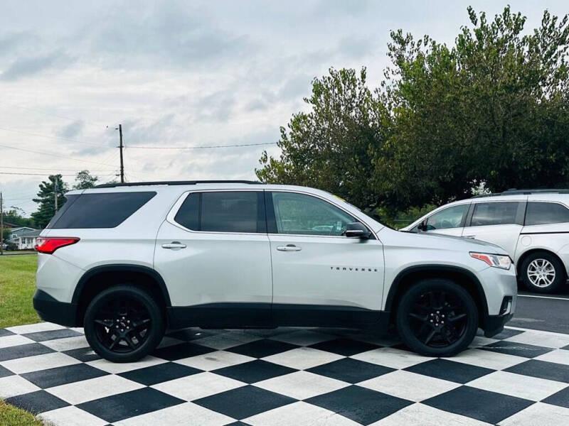 2020 Chevrolet Traverse LT Cloth