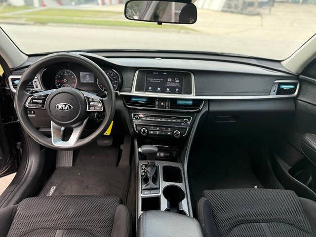 2019 Kia Optima LX