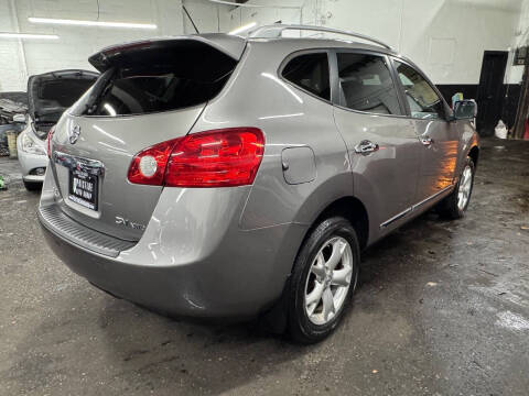2011 Nissan Rogue SV