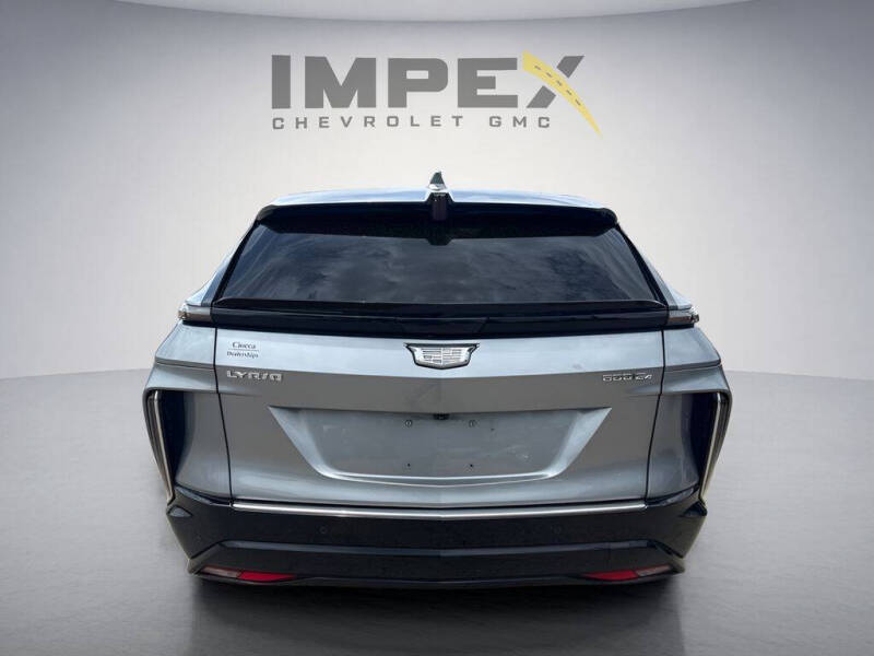 2024 Cadillac LYRIQ Tech