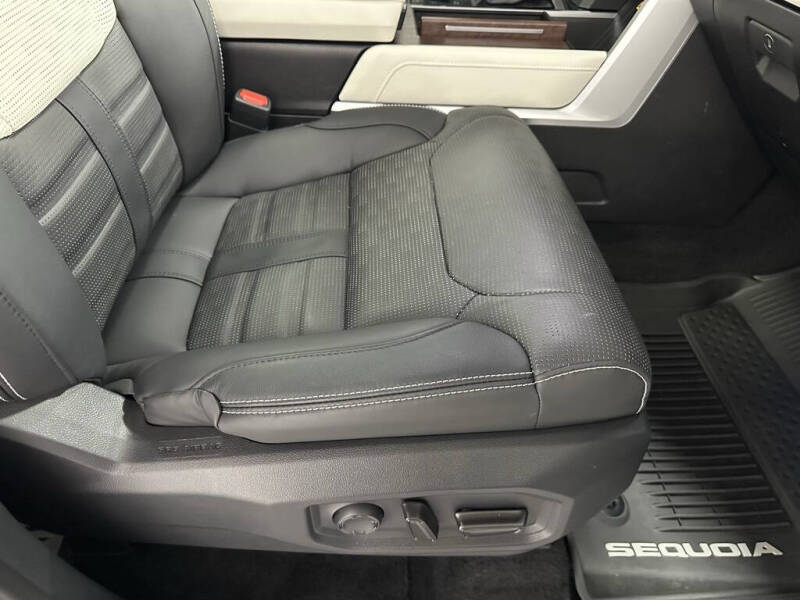 2024 Toyota Sequoia Capstone