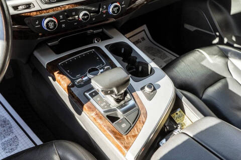 2018 Audi Q7 2.0T quattro Premium Plus