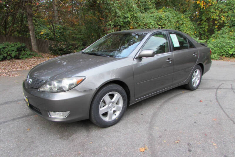 2005 Toyota Camry SE photo 2