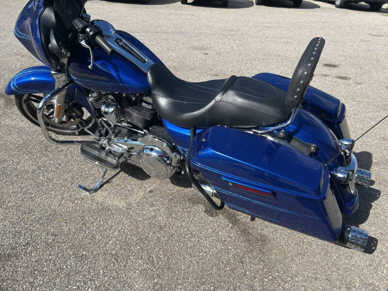2019 Harley-Davidson Street Glide