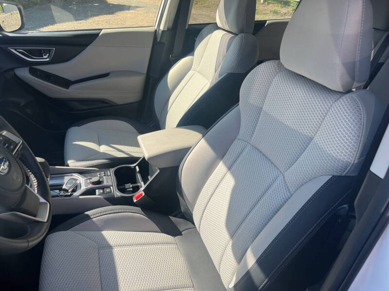 2024 Subaru Forester Premium