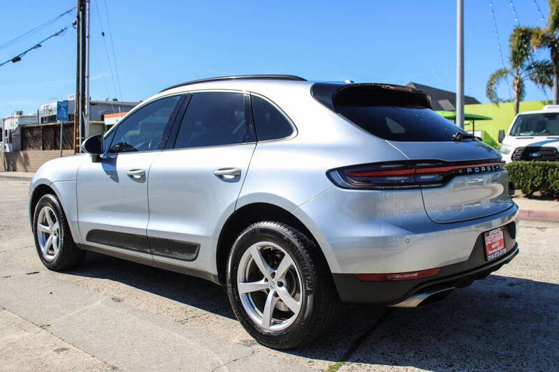 2020 Porsche Macan
