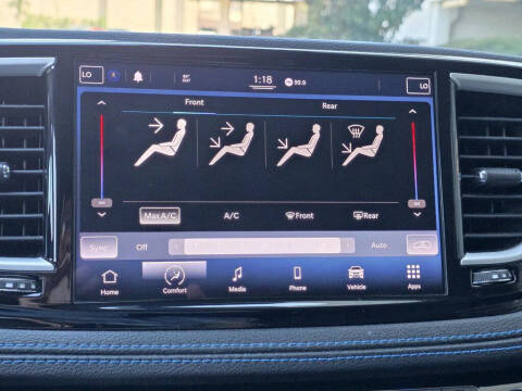 2021 Chrysler Pacifica Touring