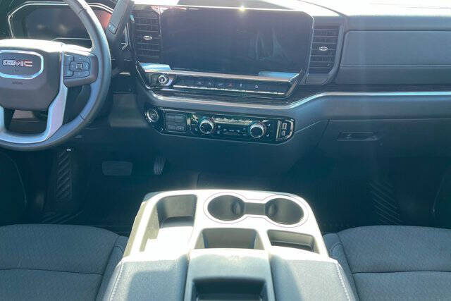 2025 GMC Sierra 1500