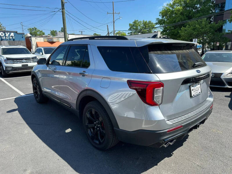 2021 Ford Explorer ST