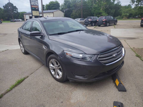2015 Ford Taurus SEL