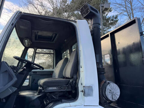 1993 Ford CF8000
