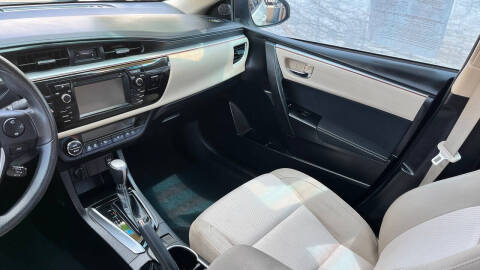 2015 Toyota Corolla LE