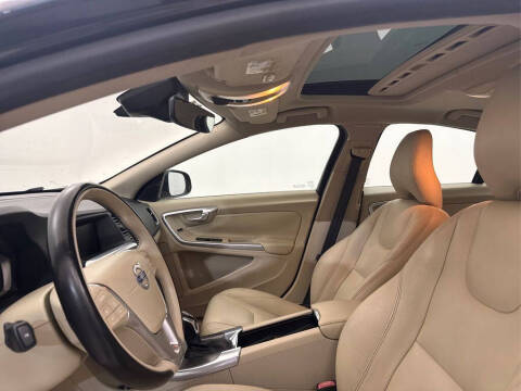 2015 Volvo S60 T5 Drive-E Premier