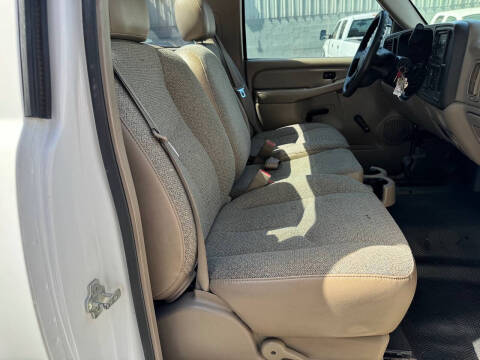 2007 Chevrolet Silverado 2500HD Classic Work Truck