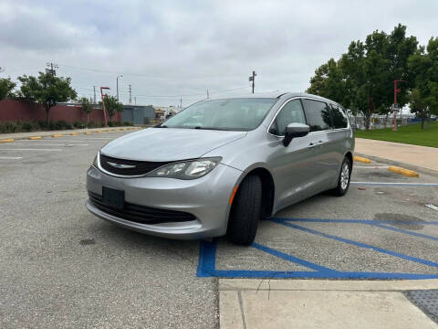 2017 Chrysler Pacifica LX