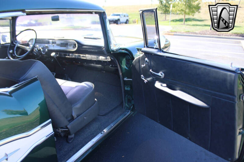 1957 Pontiac Chieftain