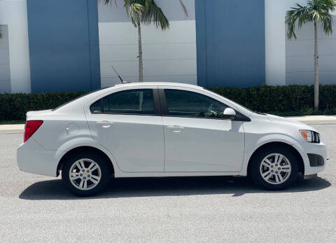 2012 Chevrolet Sonic LS