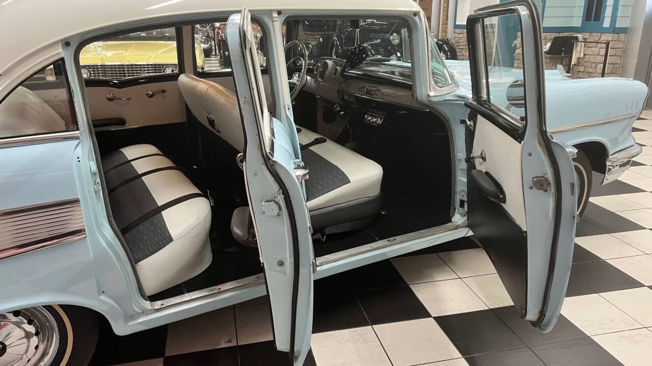 1957 Chevrolet Bel Air 24