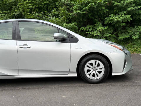 2016 Toyota Prius Two