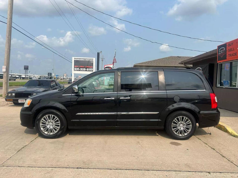 2013 Chrysler Town and Country for sale at Nebraska Motors LLC in Fremont, NE