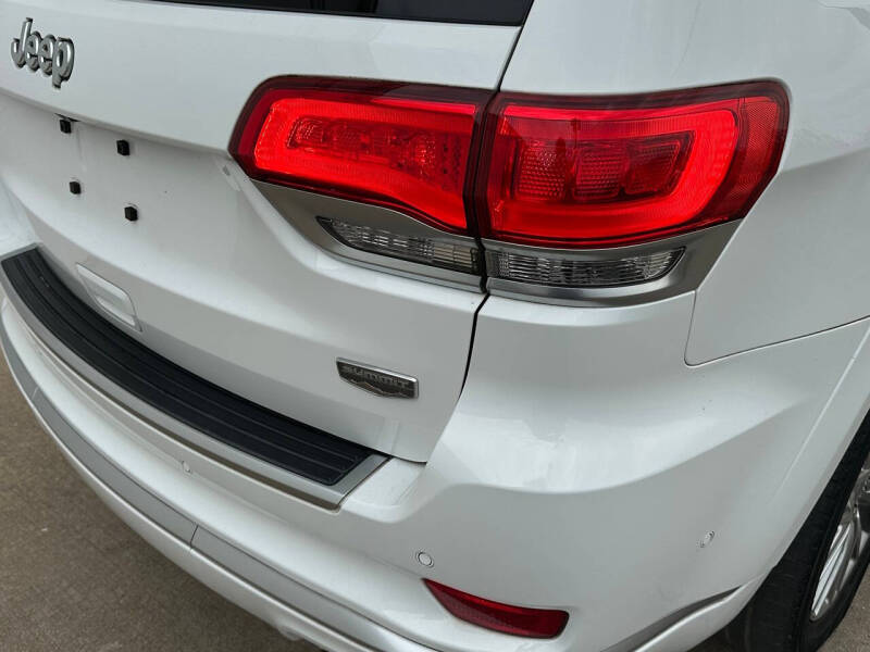 2018 Jeep Grand Cherokee Summit