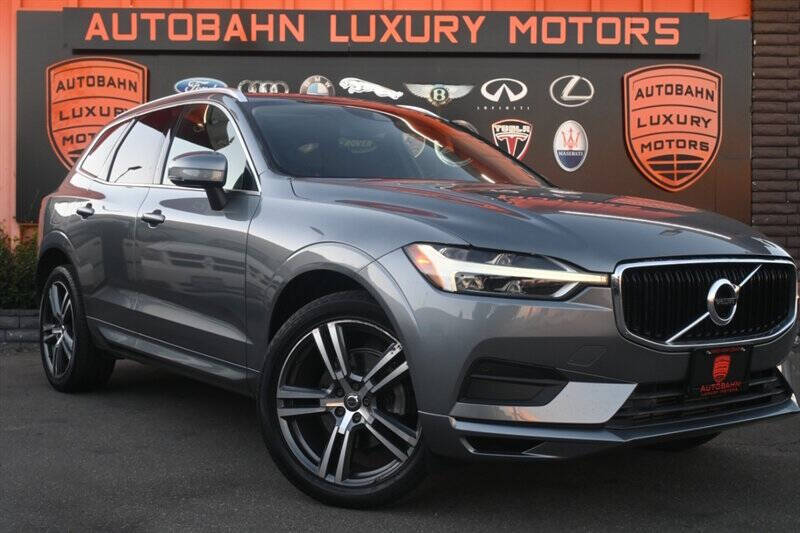 2020 Volvo XC60 T5 Momentum