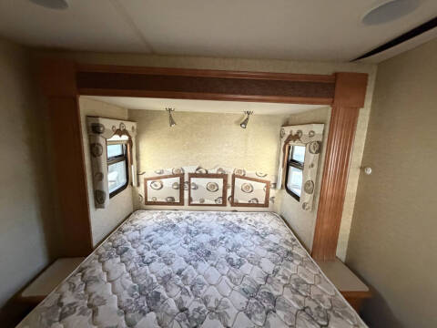 2007 Newmar Canyon Star