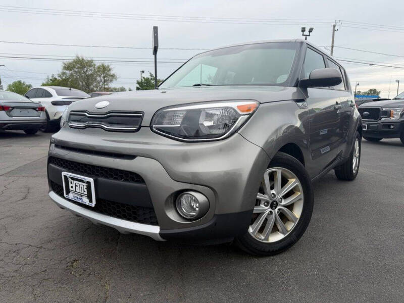 2017 Kia Soul +