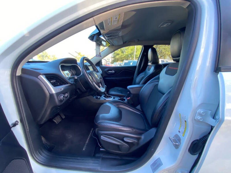 2017 Jeep Cherokee Trailhawk