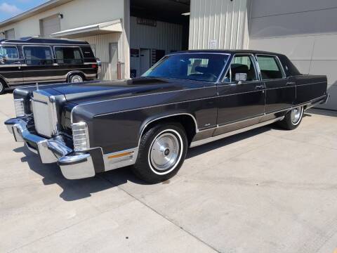 1977 Lincoln Town Car for sale at Pederson's Classics in Sioux Falls SD