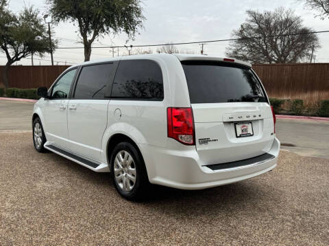 2018 Dodge Grand Caravan SE