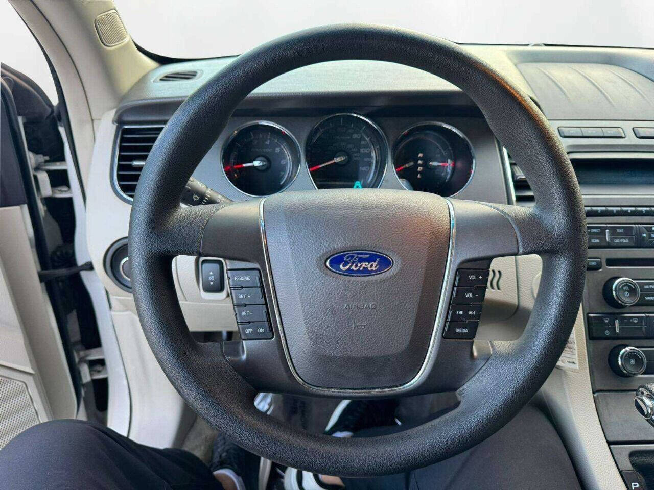 2011 Ford Taurus for sale at Extreme Car Center in Detroit, MI