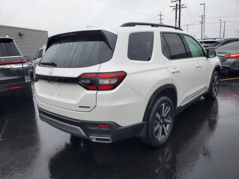 2023 Honda Pilot Touring