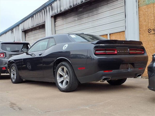 2018 Dodge Challenger SXT