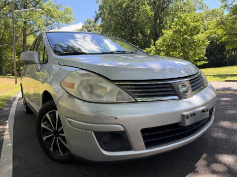 2009 Nissan Versa 1.8 S