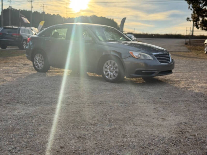 2013 Chrysler 200 LX