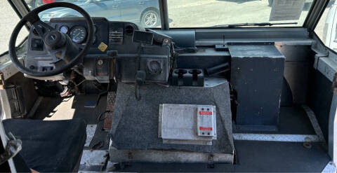 1997 Freightliner MT45 Chassis