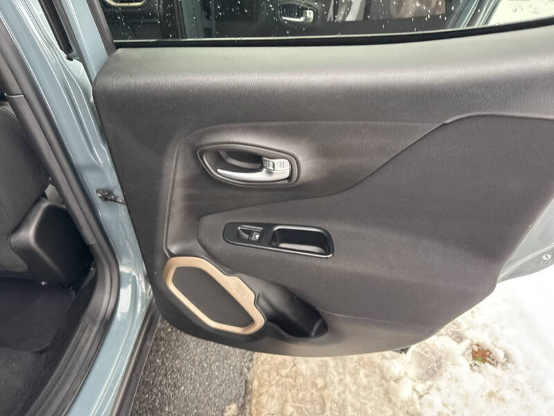 2017 Jeep Renegade Latitude