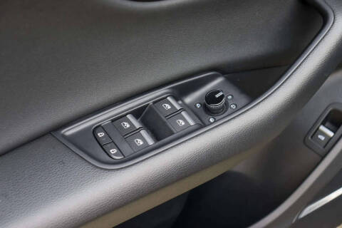 2021 Audi Q8 quattro Premium Plus 55 TFSI