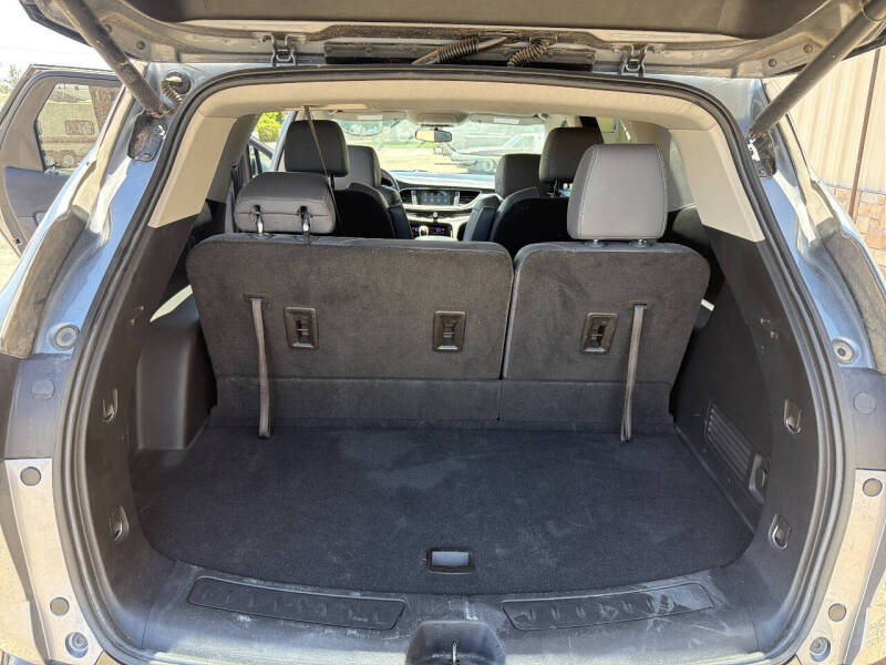 2021 Buick Enclave Essence