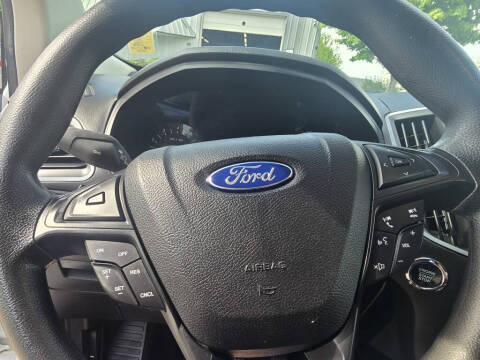 2017 Ford Edge SE